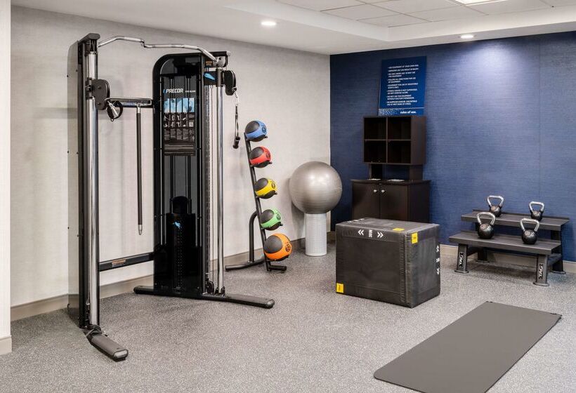 فندق Hampton Inn By Hilton Irvine East   Lake Forest