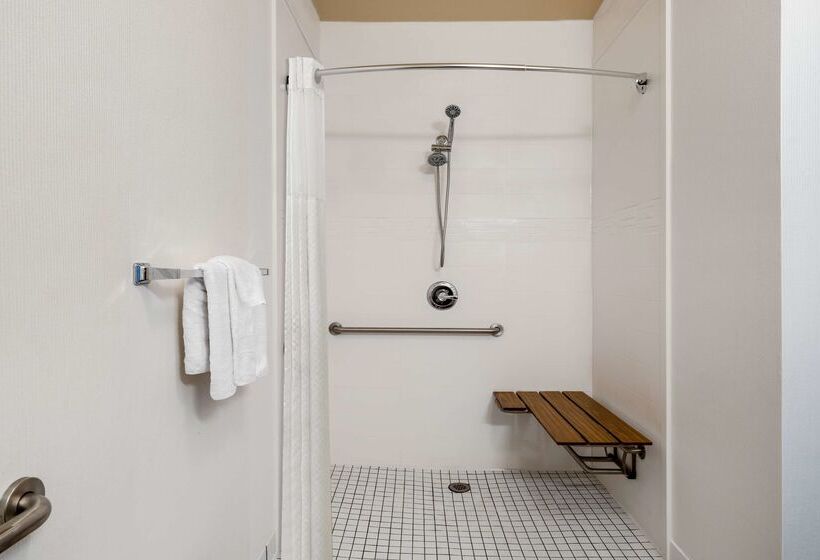 فندق Hampton Inn By Hilton Irvine East   Lake Forest