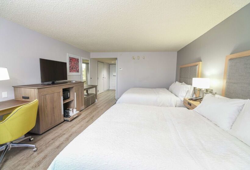 فندق Hampton Inn Jacksonville East Regency Square