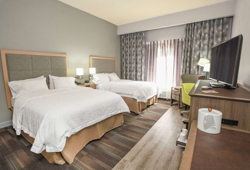 فندق Hampton Inn Jacksonville East Regency Square