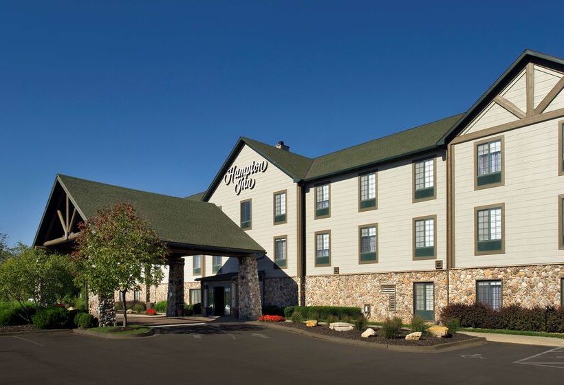 בית מלון כפרי Hampton Inn Kansas City The Legends