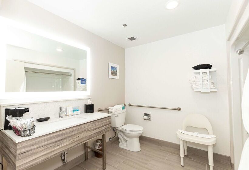 בית מלון כפרי Hampton Inn Kerrville