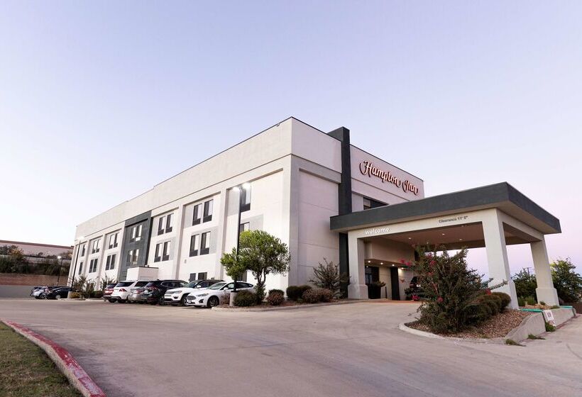 בית מלון כפרי Hampton Inn Kerrville