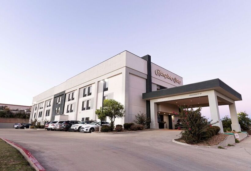 בית מלון כפרי Hampton Inn Kerrville