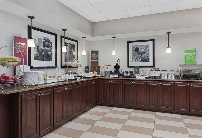 فندق Hampton Inn Lagrange Near Callaway Gardens