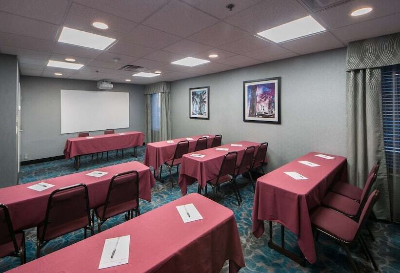 فندق Hampton Inn Lakeland