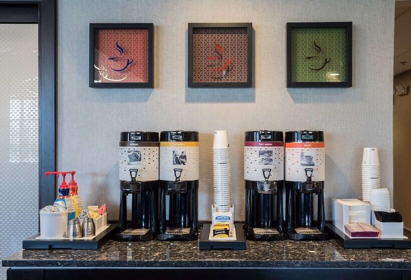 فندق Hampton Inn Lakeland