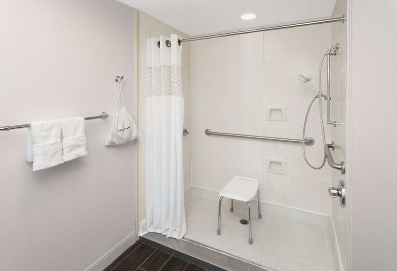 호텔 Hampton Inn Lancaster