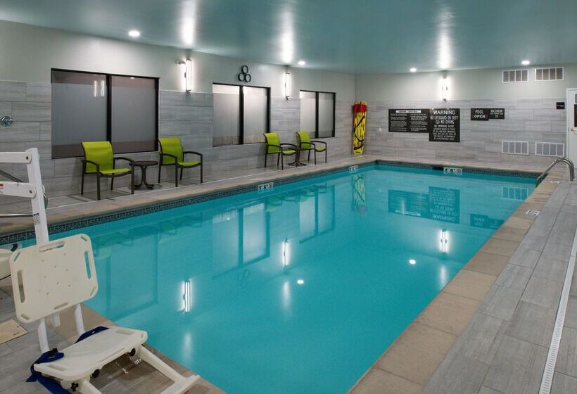 فندق Hampton Inn Laporte In