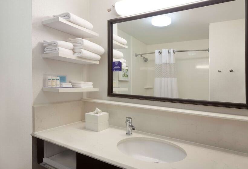فندق Hampton Inn Lawrenceville