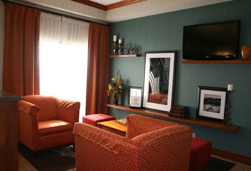 호텔 Hampton Inn Lebanon