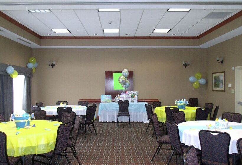 호텔 Hampton Inn Lebanon