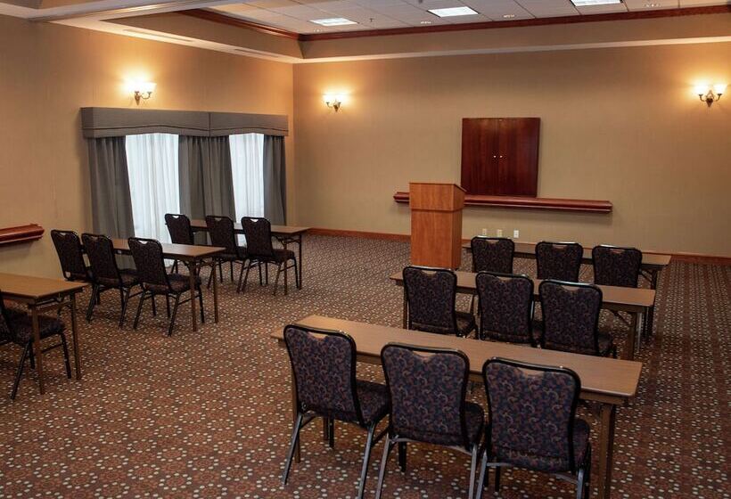 호텔 Hampton Inn Lebanon