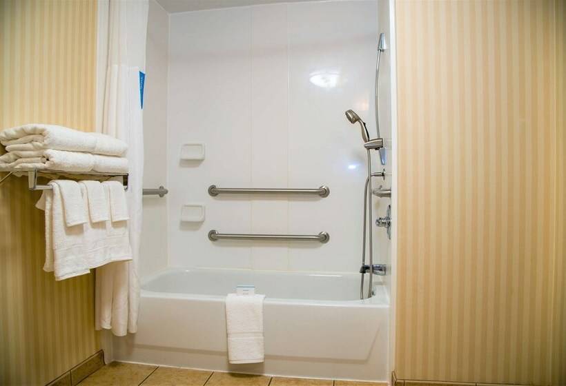 فندق Hampton Inn Lewisburg