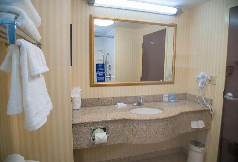 فندق Hampton Inn Lewisburg
