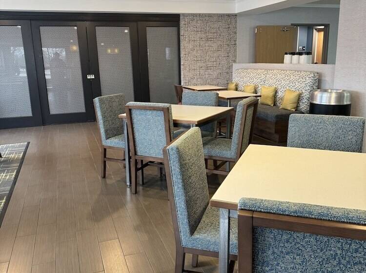 호텔 Hampton Inn Lincoln South/heritage Park