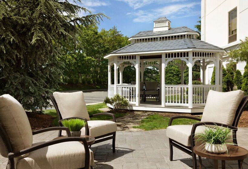 هتل Hampton Inn Long Island  Brookhaven