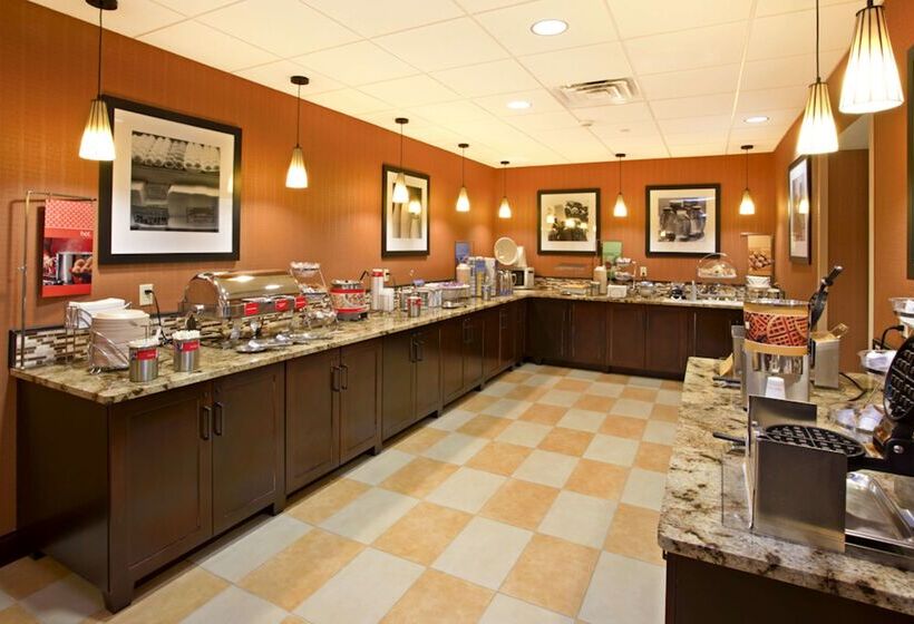 فندق Hampton Inn Marietta