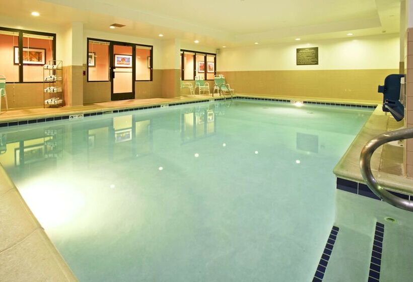 فندق Hampton Inn Marietta