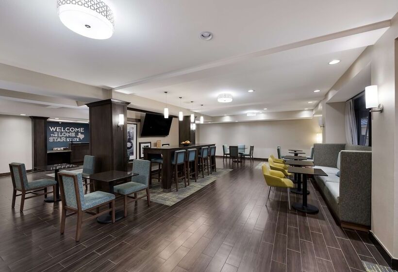 فندق Hampton Inn Marshall