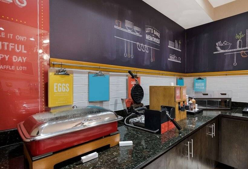 فندق Hampton Inn Marshall