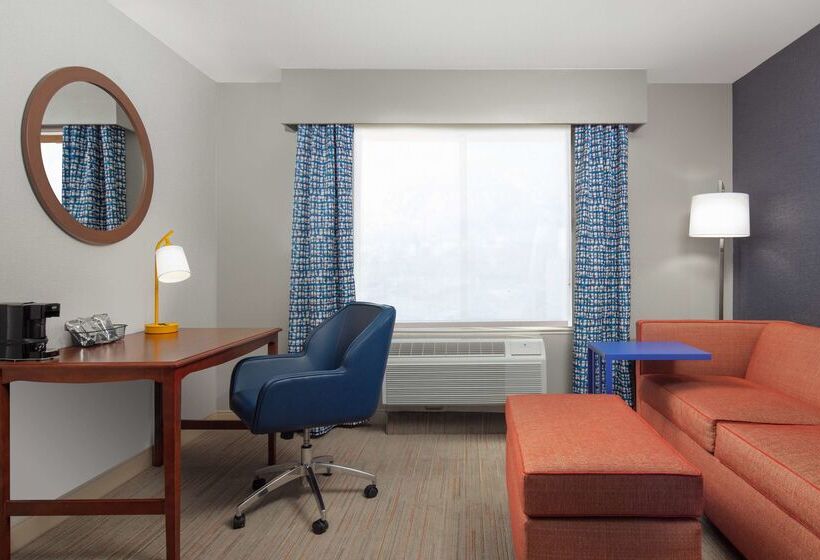 בית מלון כפרי Hampton Inn Medford