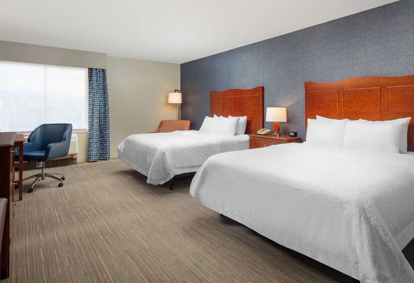 בית מלון כפרי Hampton Inn Medford