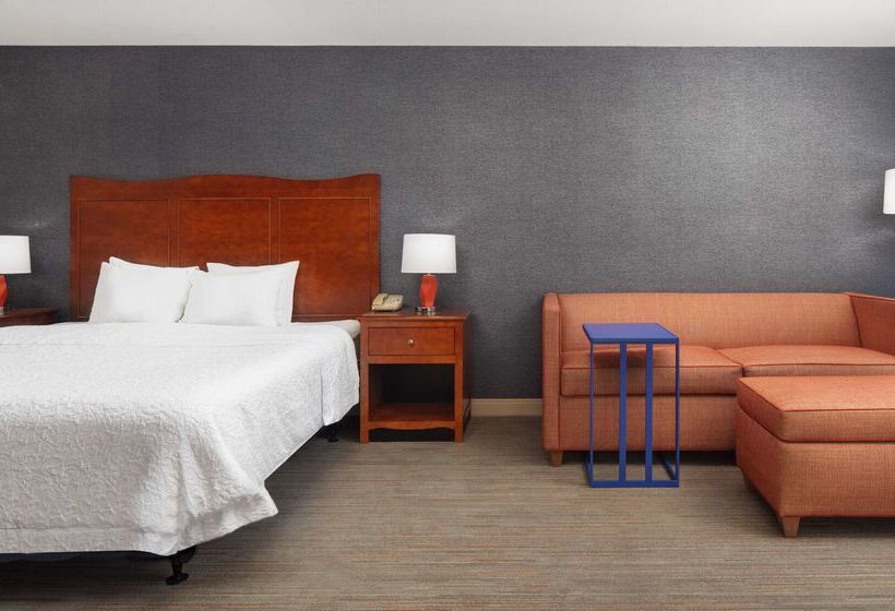 בית מלון כפרי Hampton Inn Medford