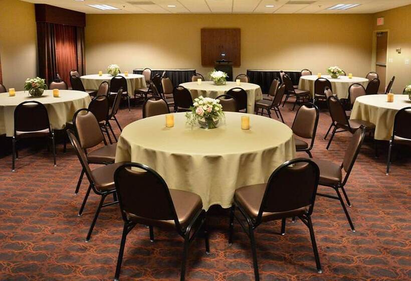 בית מלון כפרי Hampton Inn Medford