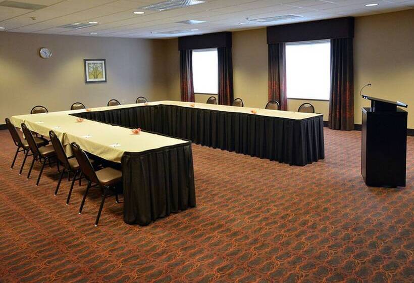 בית מלון כפרי Hampton Inn Medford