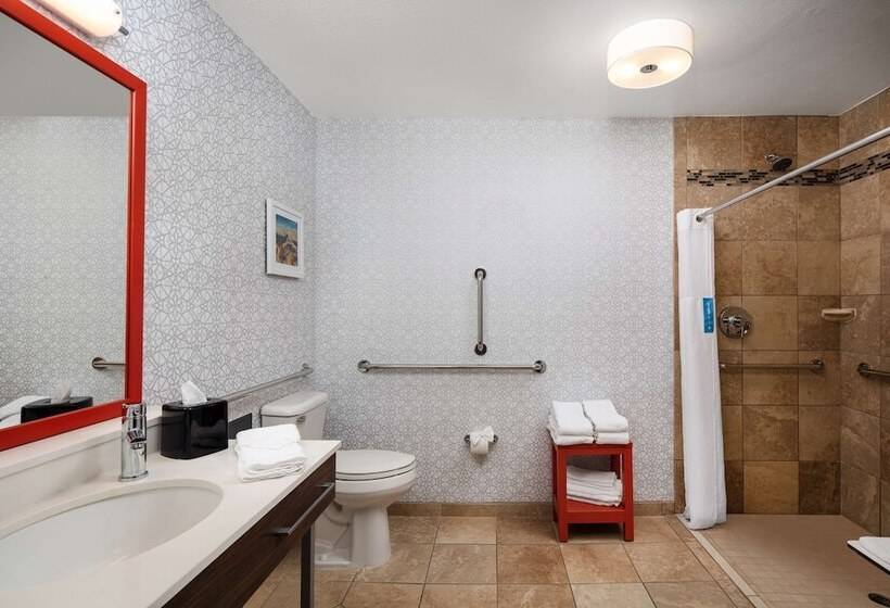 בית מלון כפרי Hampton Inn Medford