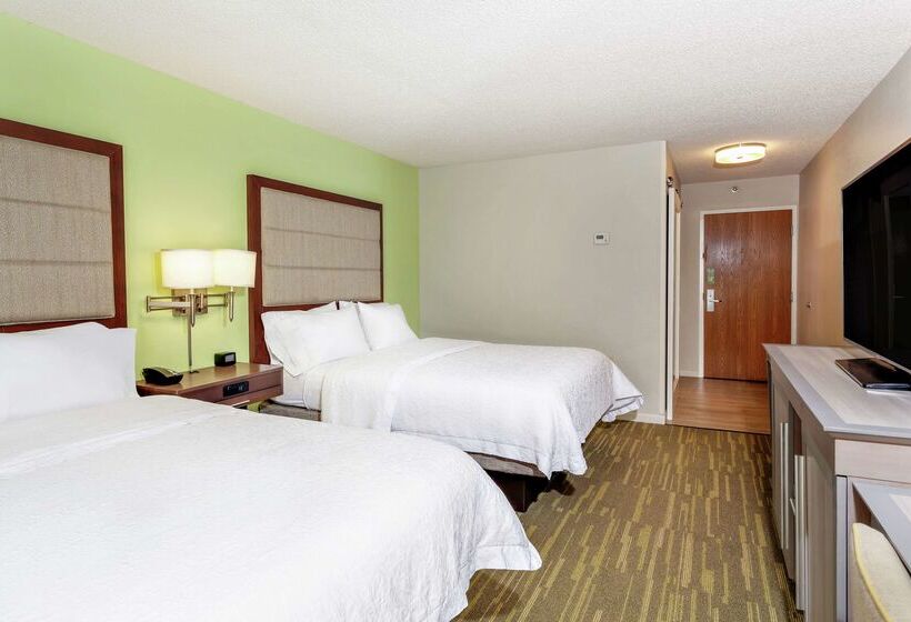 فندق Hampton Inn Melbourne