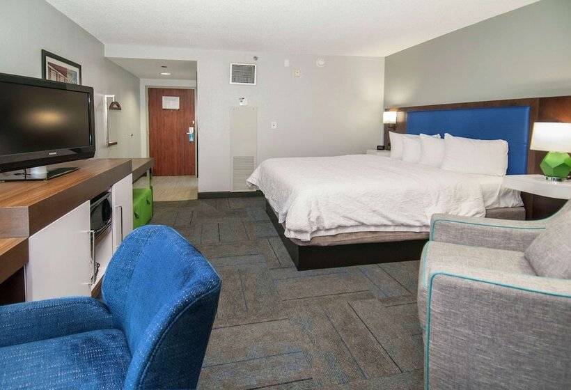 هتل Hampton Inn Metairie