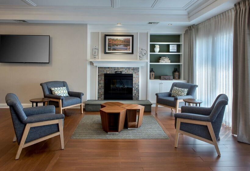 בית מלון כפרי Hampton Inn By Hilton Middletown