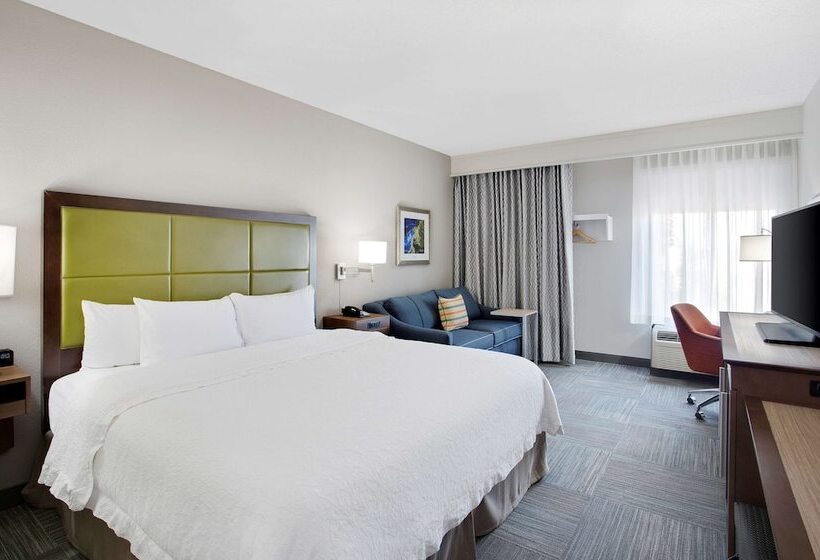 בית מלון כפרי Hampton Inn By Hilton Middletown