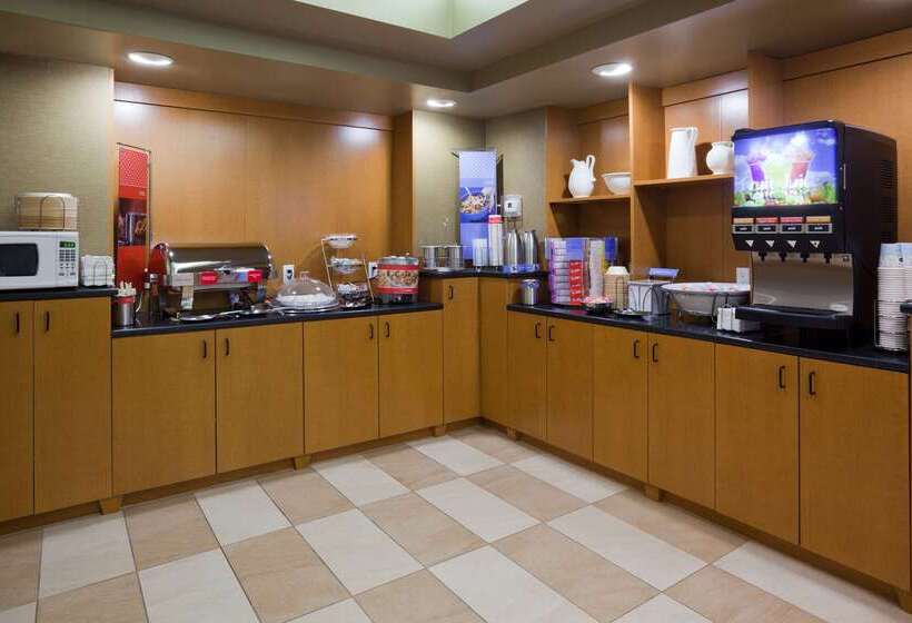 فندق Hampton Inn Mitchell