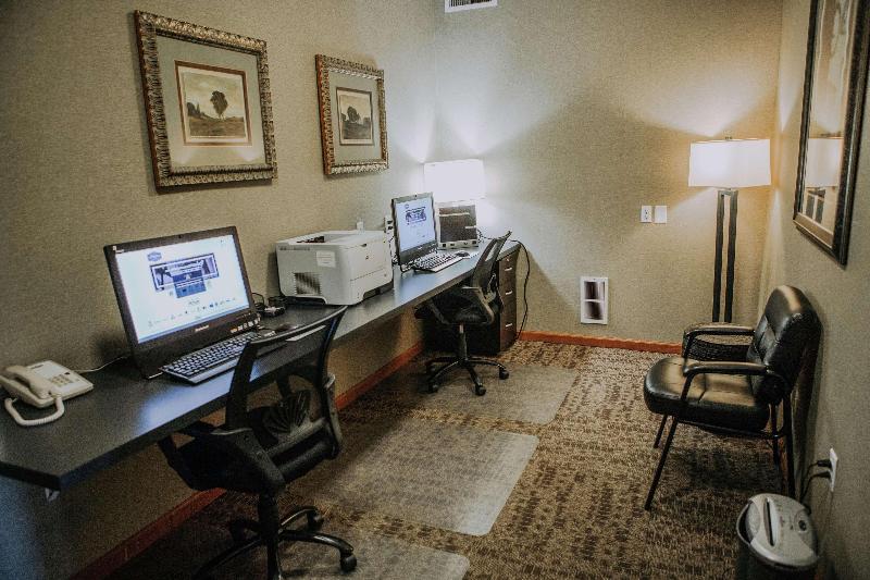 فندق Hampton Inn Mitchell