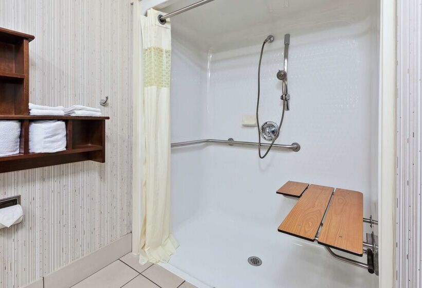 فندق Hampton Inn Monroe