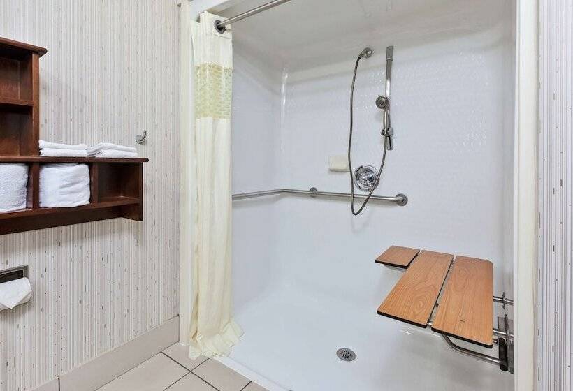 فندق Hampton Inn Monroe