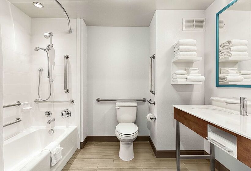 Отель Hampton Inn Morganton