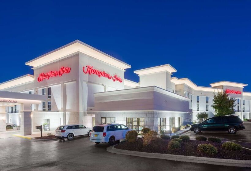 Отель Hampton Inn Mount Airy