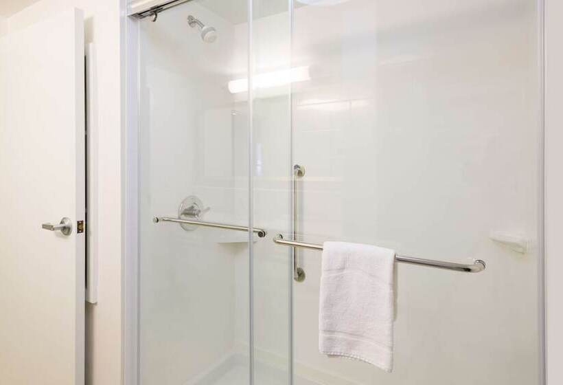 Отель Hampton Inn Mount Airy