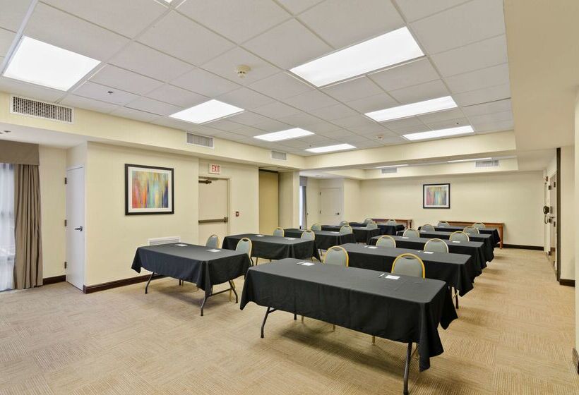 فندق Hampton Inn Mount Dora