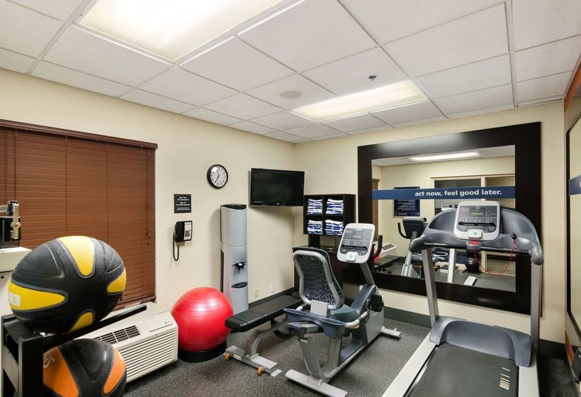 فندق Hampton Inn Mount Dora