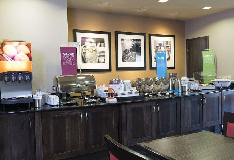 酒店 Hampton Inn Mt. Pleasant