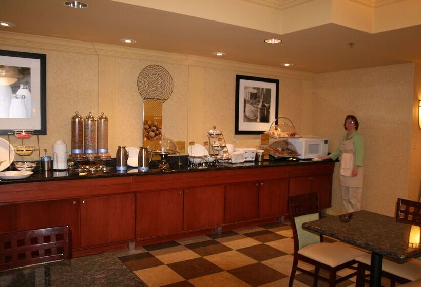 בית מלון כפרי Hampton Inn Mt. Vernon