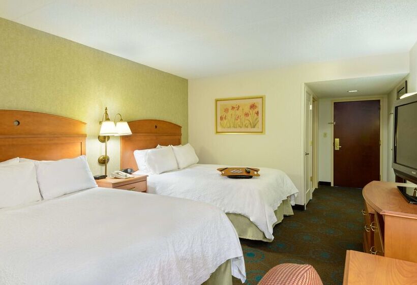 فندق Hampton Inn Mt. Vernon