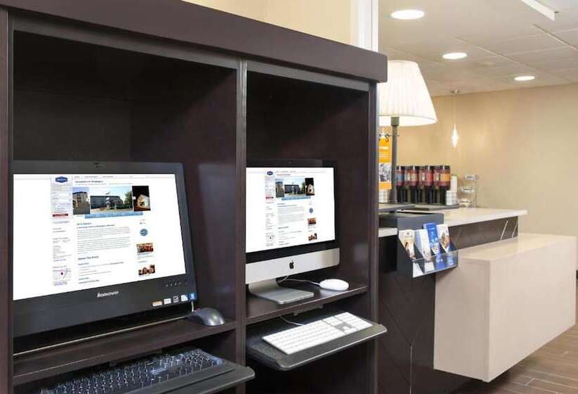 فندق Hampton Inn Muskegon