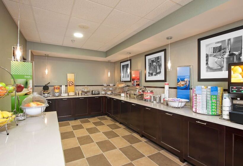 فندق Hampton Inn Muskegon