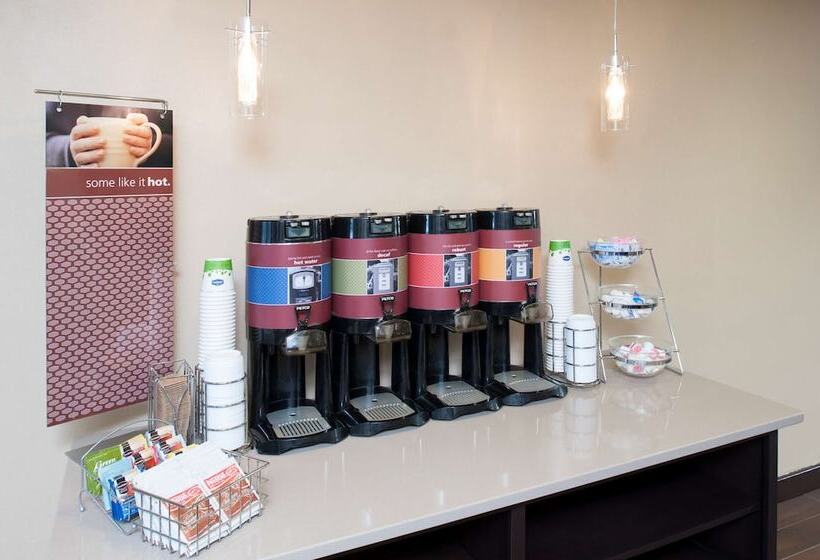 فندق Hampton Inn Muskegon